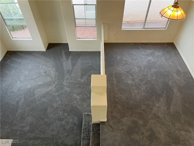 $2,400 | 191 Tayman Park Avenue, Las Vegas, NV 89148