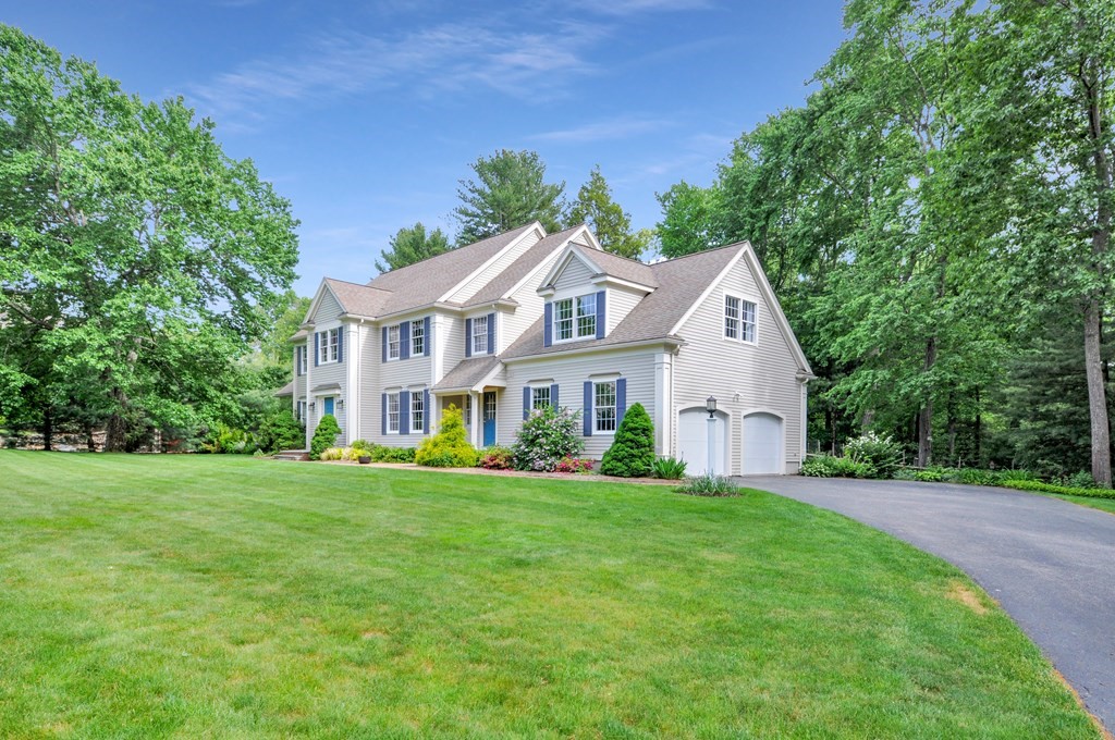 1 Sweeney Ridge Road Bedford, MA 01730 - Photo 3 of 42 Gallery Image 3