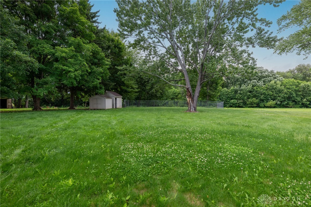 1922 Old Coach Road Springfield, OH 45505 - Photo 46 of 54