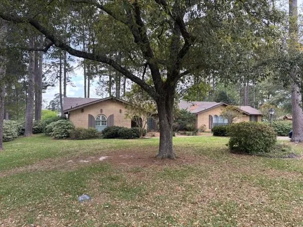 $269,000 | 503 Choctaw Drive, Pineville, LA 71360