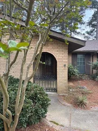 $269,000 | 503 Choctaw Drive, Pineville, LA 71360