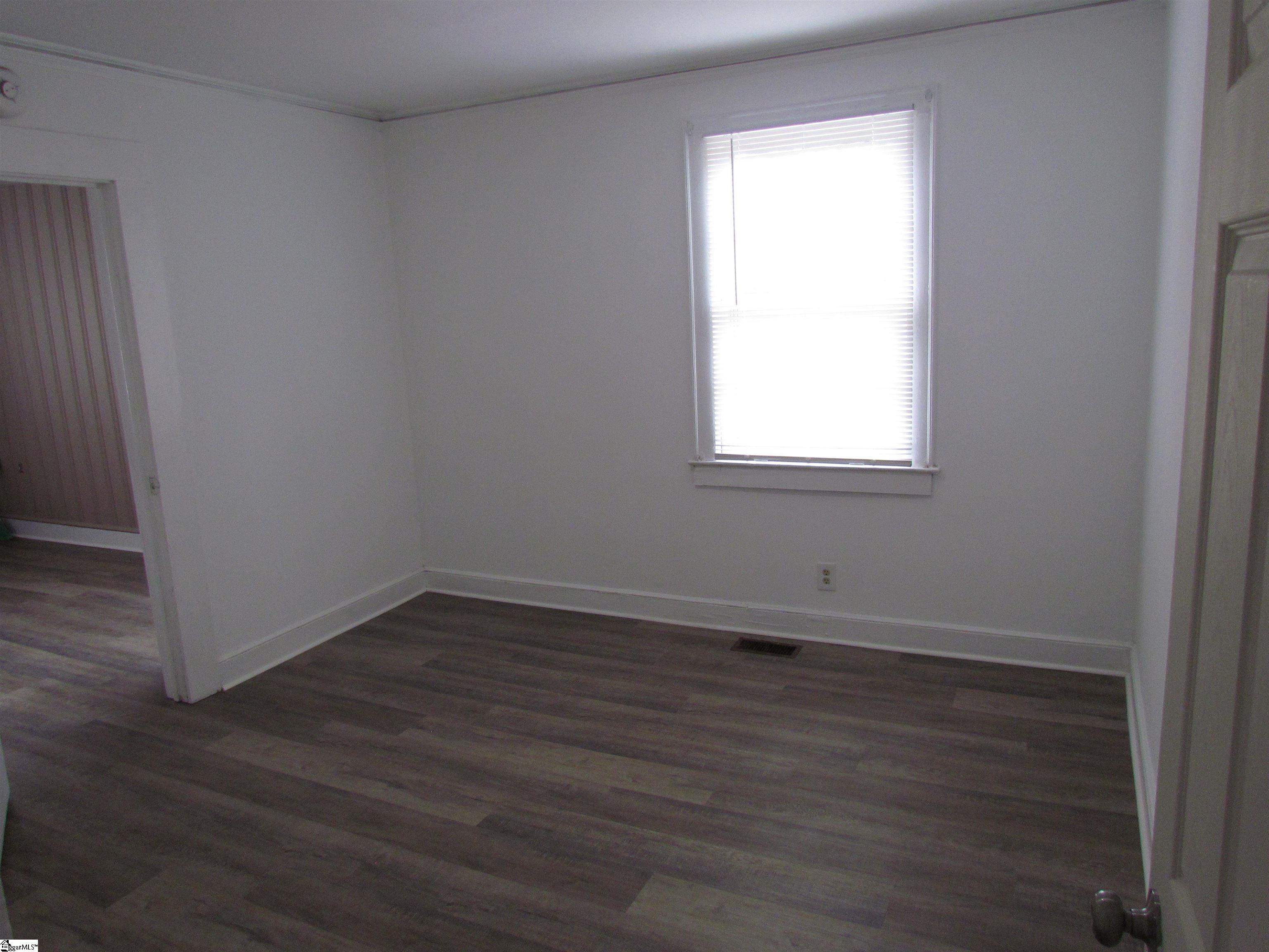 401 Whitehall Road Anderson, SC 29625 - Photo 8 of 10 Gallery Image 8