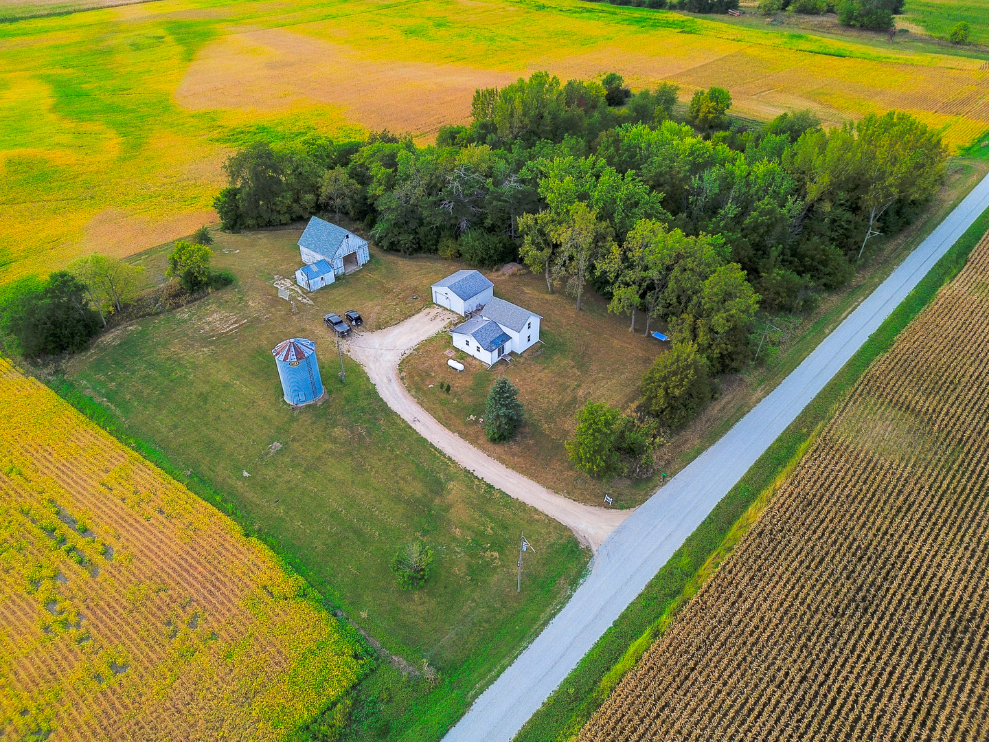 733 Eakle Road Harmon, IL 61042 - Photo 4 of 42 Gallery Image 4