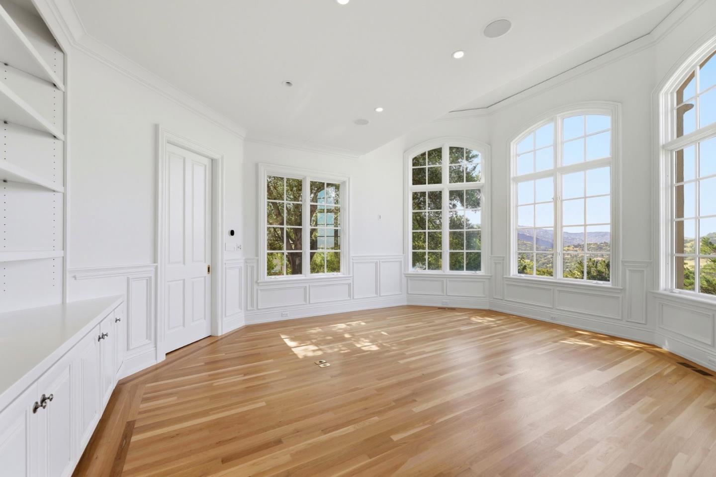 14113 Pike Road Saratoga, CA 95070 - Photo 15 of 78 a spacious bedroom with a large bed and a window