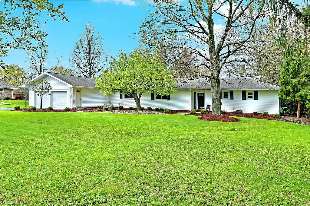 Welcome to 2632 Brainard Rd.  Fabulous, updated, modern ranch with all the items on your wish list in one place!
