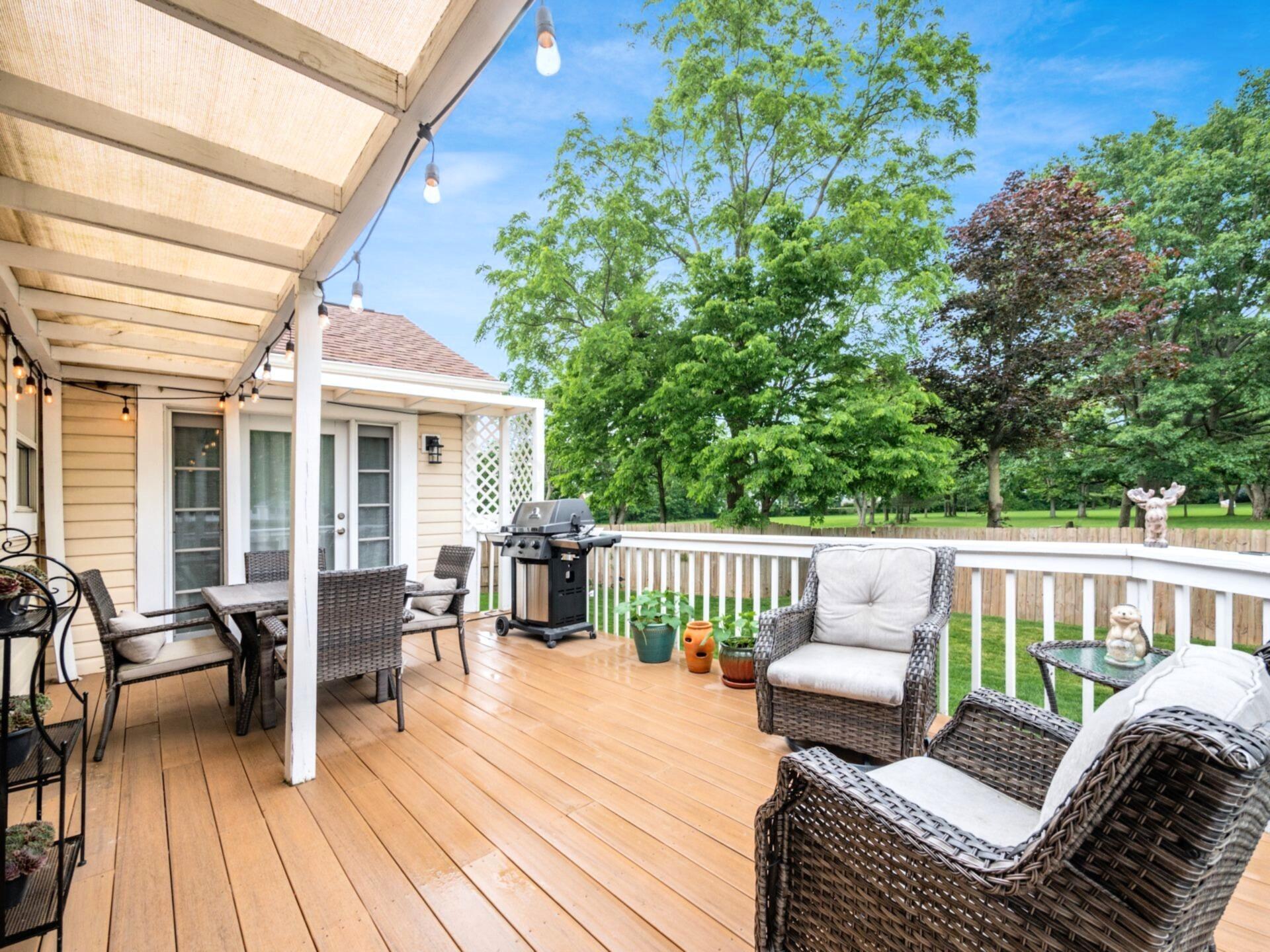2568 Windflower Road Hilliard, OH 43026 - Photo 33 of 36 No Maintenance Deck Boards