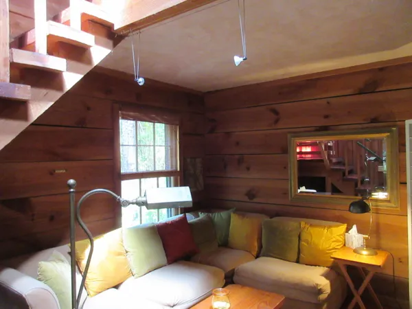 $2,200 | 10043 North Carolina Road, McClellanville, SC 29458