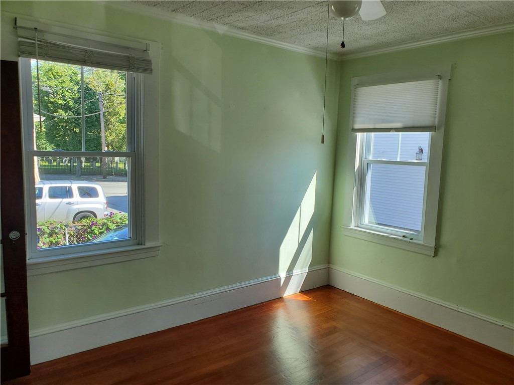 7 Union Street Warren, RI 02885 - Photo 14 of 31 1st Fl Bedroom 1