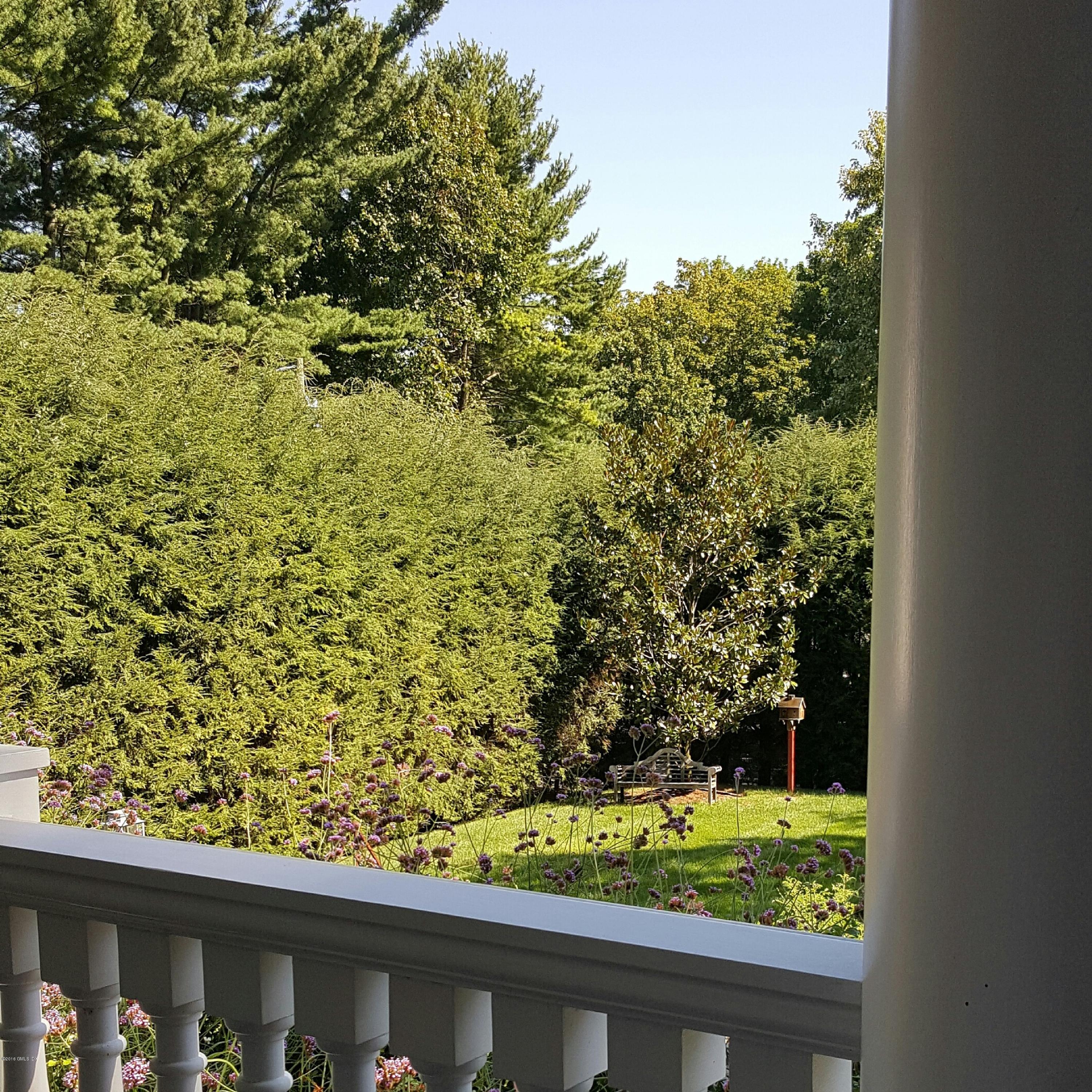 77 Maple Avenue Greenwich, CT 06830 - Photo 17 of 33 188