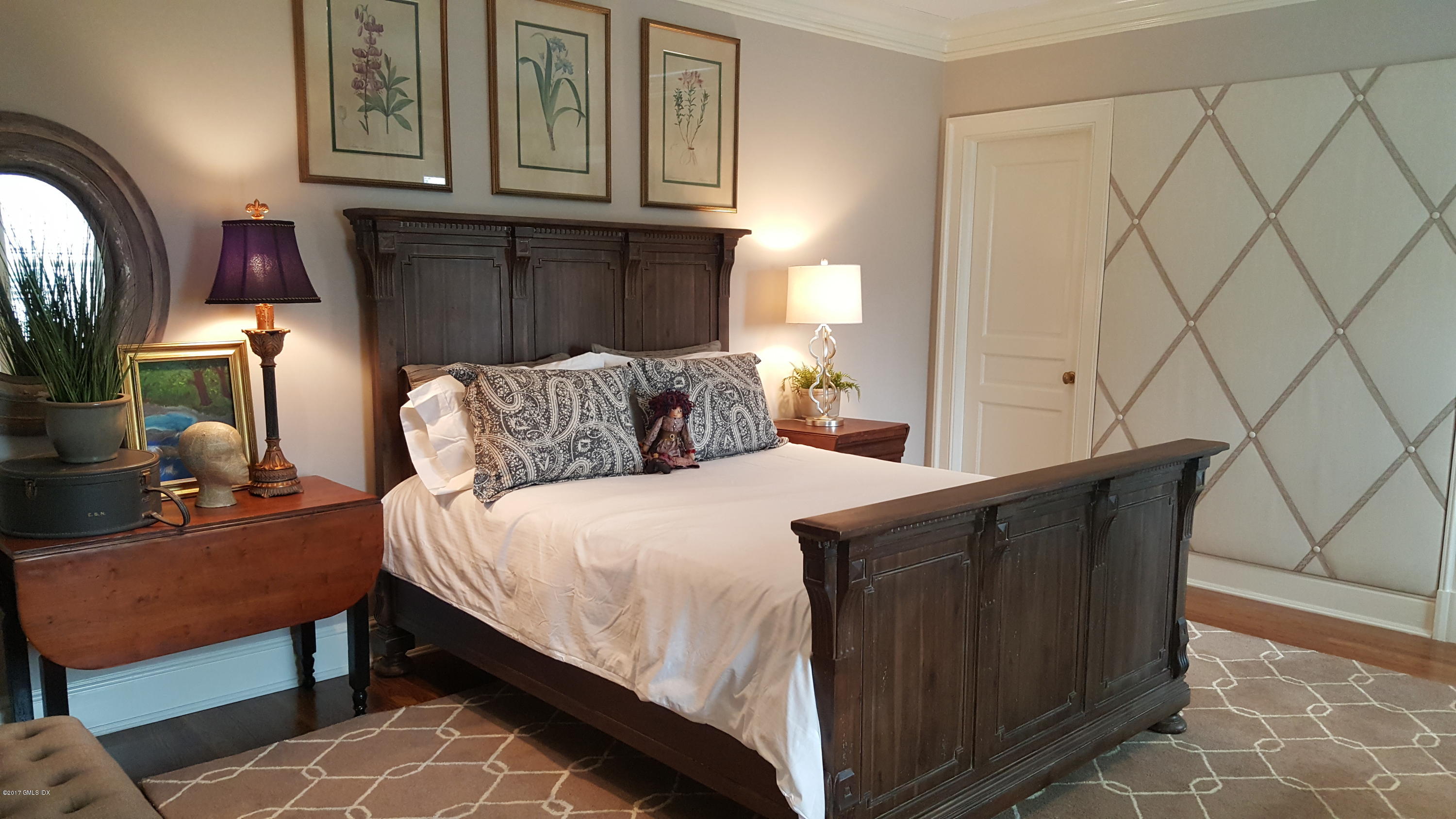 77 Maple Avenue Greenwich, CT 06830 - Photo 21 of 33 double bedroom suite