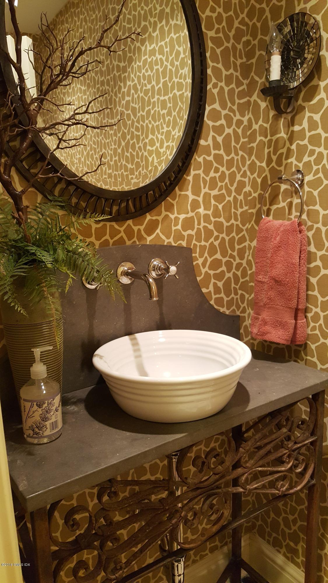 77 Maple Avenue Greenwich, CT 06830 - Photo 26 of 33 one of two powder rooms