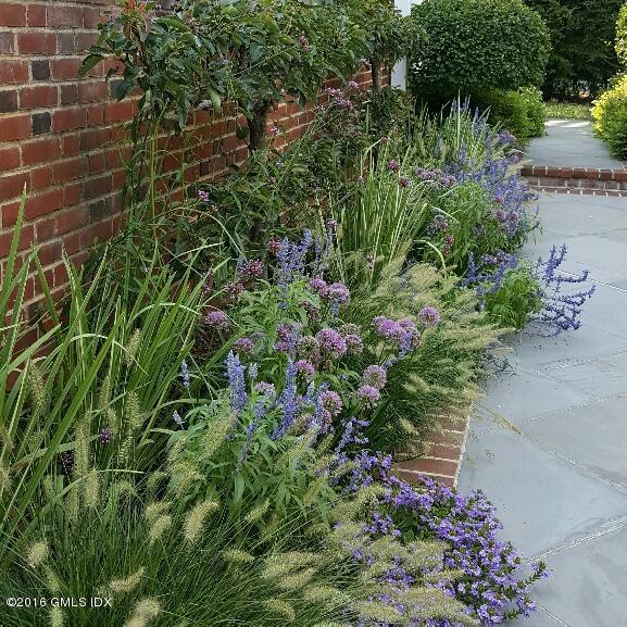 77 Maple Avenue Greenwich, CT 06830 - Photo 31 of 33 garden by terrace