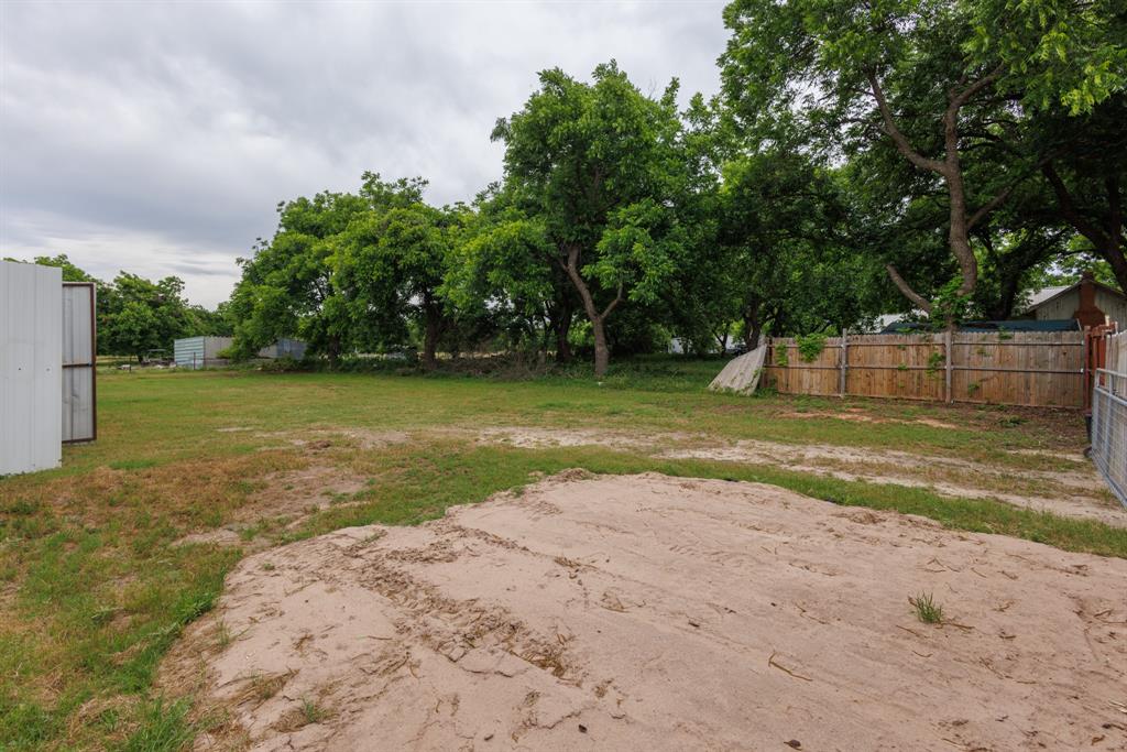 411 Hamby Road Clyde, TX 79510 - Photo 3 of 11