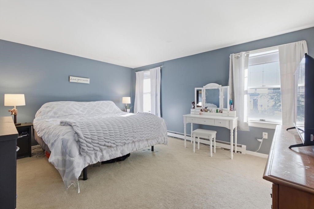 37 Cross Street, Unit 37 Franklin, MA 02038 - Photo 14 of 36