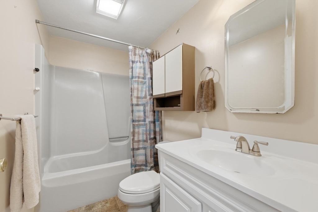 37 Cross Street, Unit 37 Franklin, MA 02038 - Photo 16 of 36