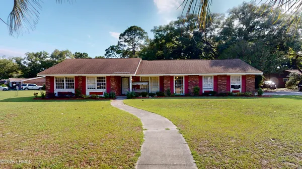 $375,000 | 2228 Plantation Drive, Beaufort, SC 29902
