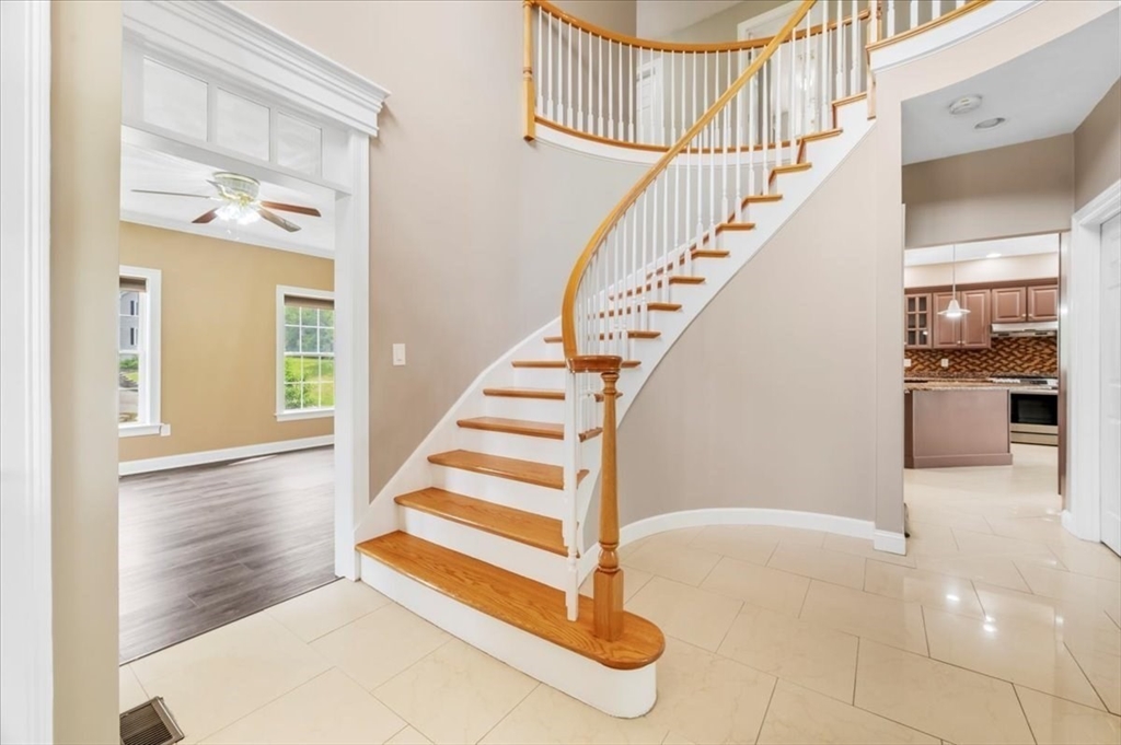 44 Hycrest Road Charlton, MA 01507 - Photo 11 of 42