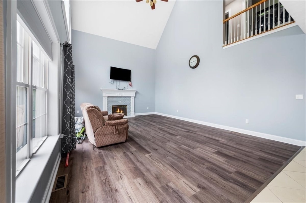 44 Hycrest Road Charlton, MA 01507 - Photo 19 of 42