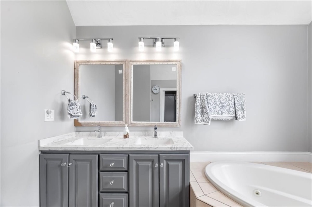 44 Hycrest Road Charlton, MA 01507 - Photo 28 of 42