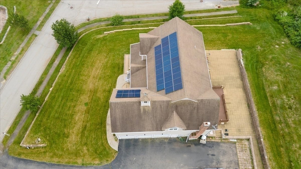 44 Hycrest Road Charlton, MA 01507 - Photo 5 of 42