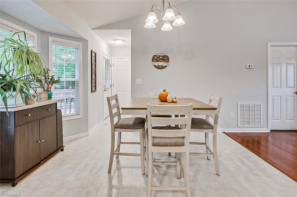 4302 Fox Street Randleman, NC 27317 - Photo 8 of 29 Breakfast Area