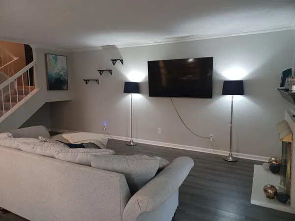 $192,500 | 4764 Eagle Crest Drive, Unit 4002, Memphis, TN 38117