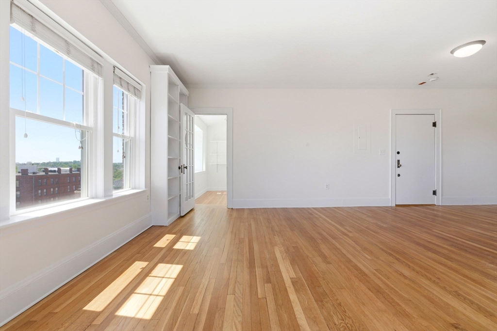 21 Bradlee Road, Unit 54 Medford, MA 02155 - Photo 5 of 14