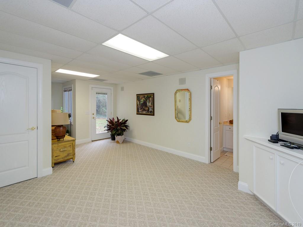 17 Legendary Road Hendersonville, NC 28739 - Photo 20 of 24 Gallery Image 20