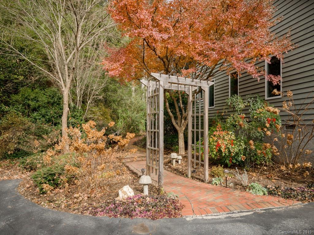 17 Legendary Road Hendersonville, NC 28739 - Photo 22 of 24 Gallery Image 22