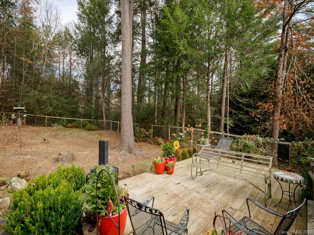 17 Legendary Road Hendersonville, NC 28739 - Photo 7 of 24 Gallery Image 7
