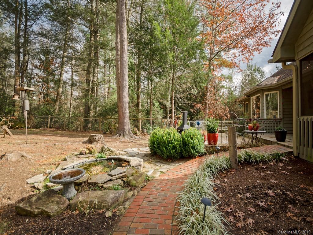 17 Legendary Road Hendersonville, NC 28739 - Photo 8 of 24 Gallery Image 8