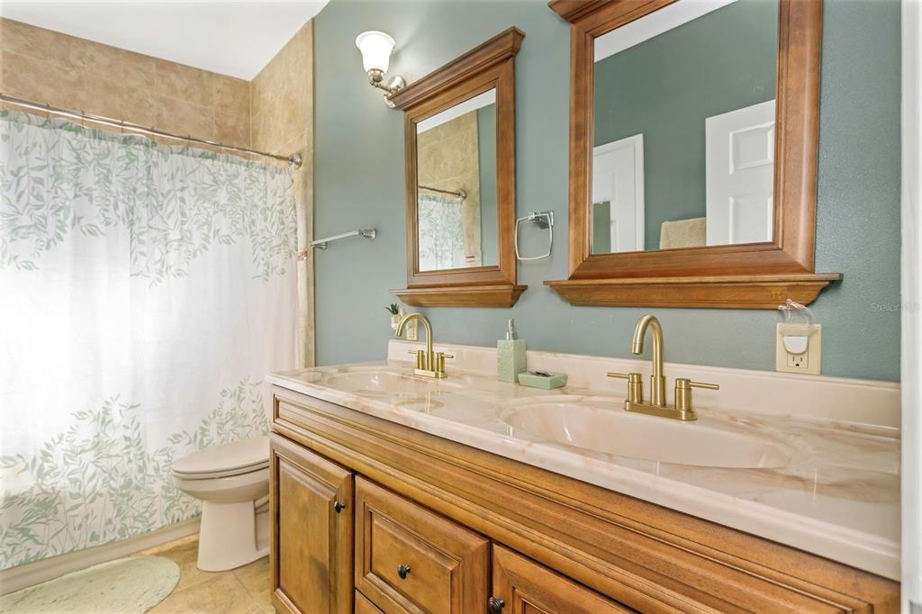 1351 Fairfax Road Clearwater, FL 33764 - Photo 13 of 56