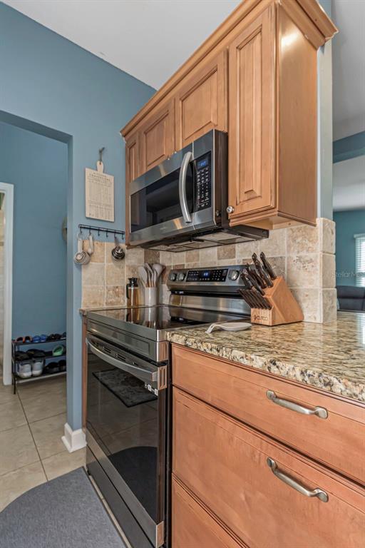 1351 Fairfax Road Clearwater, FL 33764 - Photo 16 of 56