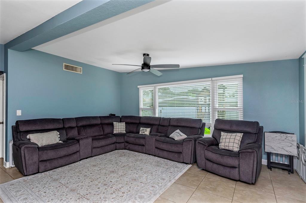 1351 Fairfax Road Clearwater, FL 33764 - Photo 26 of 56