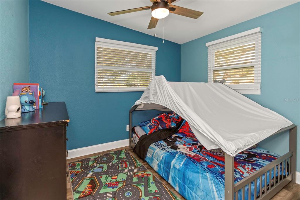 1351 Fairfax Road Clearwater, FL 33764 - Photo 30 of 56