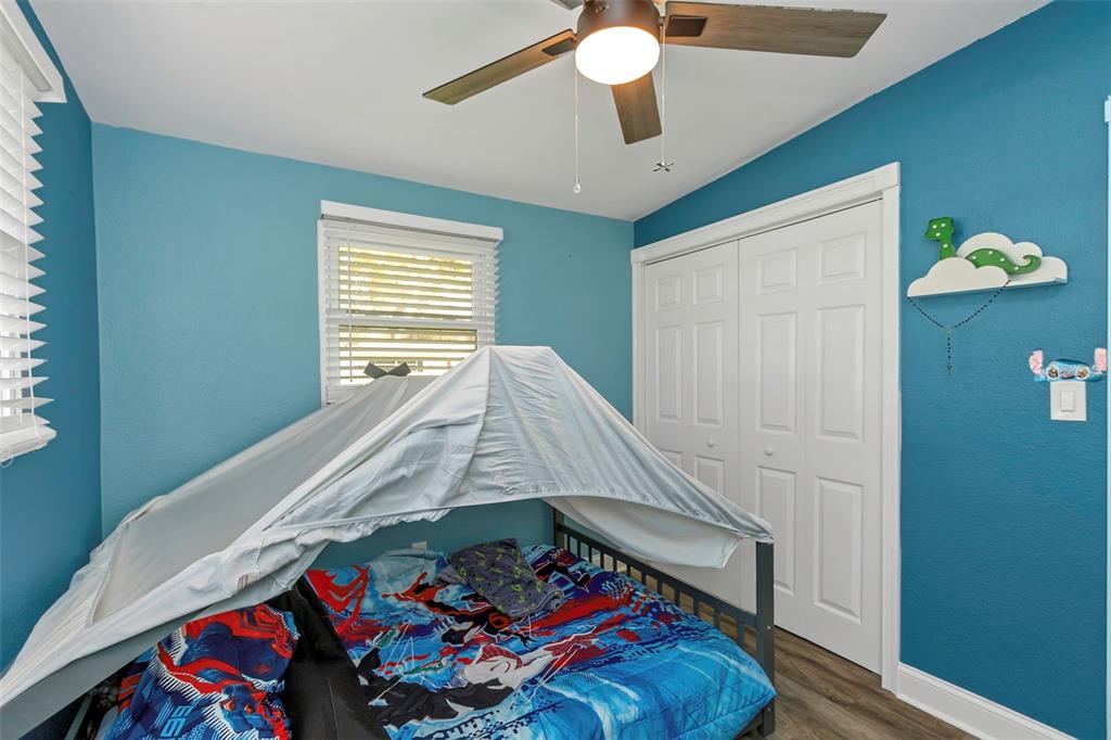 1351 Fairfax Road Clearwater, FL 33764 - Photo 32 of 56