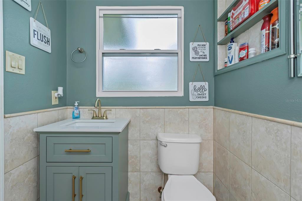 1351 Fairfax Road Clearwater, FL 33764 - Photo 40 of 56