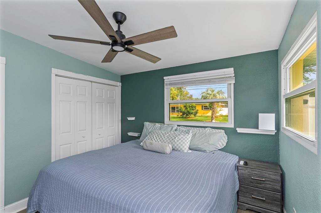 1351 Fairfax Road Clearwater, FL 33764 - Photo 8 of 56