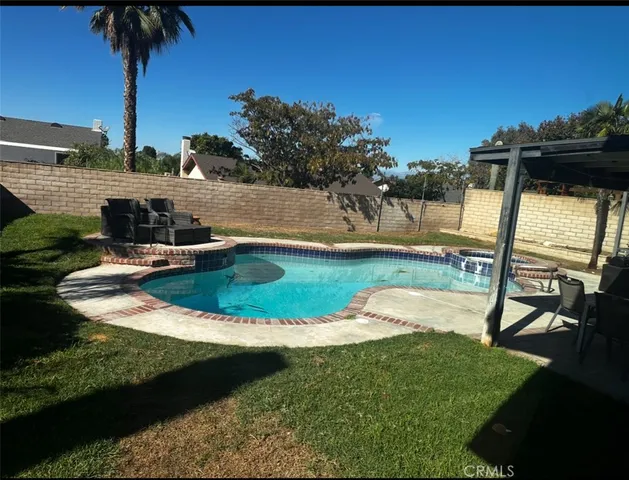 $830,000 | 906 Brandywine, Corona, CA 92878