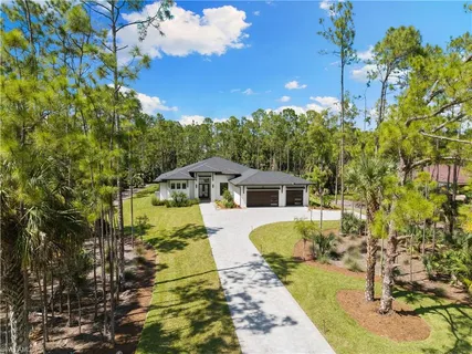 $2,550,000 | 4221 7th Avenue Northwest, Naples, FL 34119