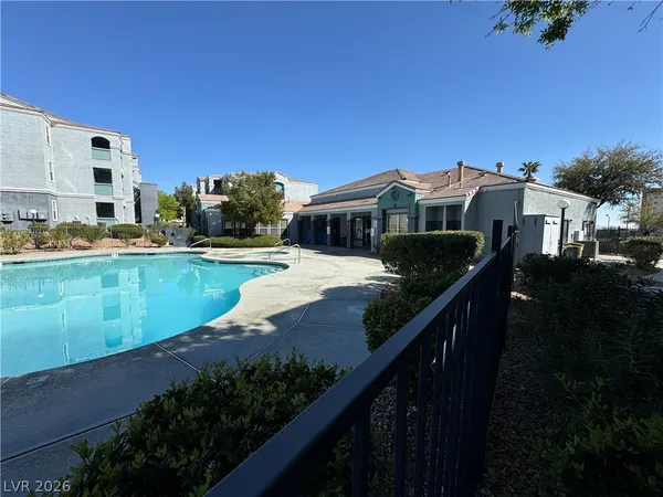 $1,295 | 6955 North Durango Drive, Unit 2104, Las Vegas, NV 89149
