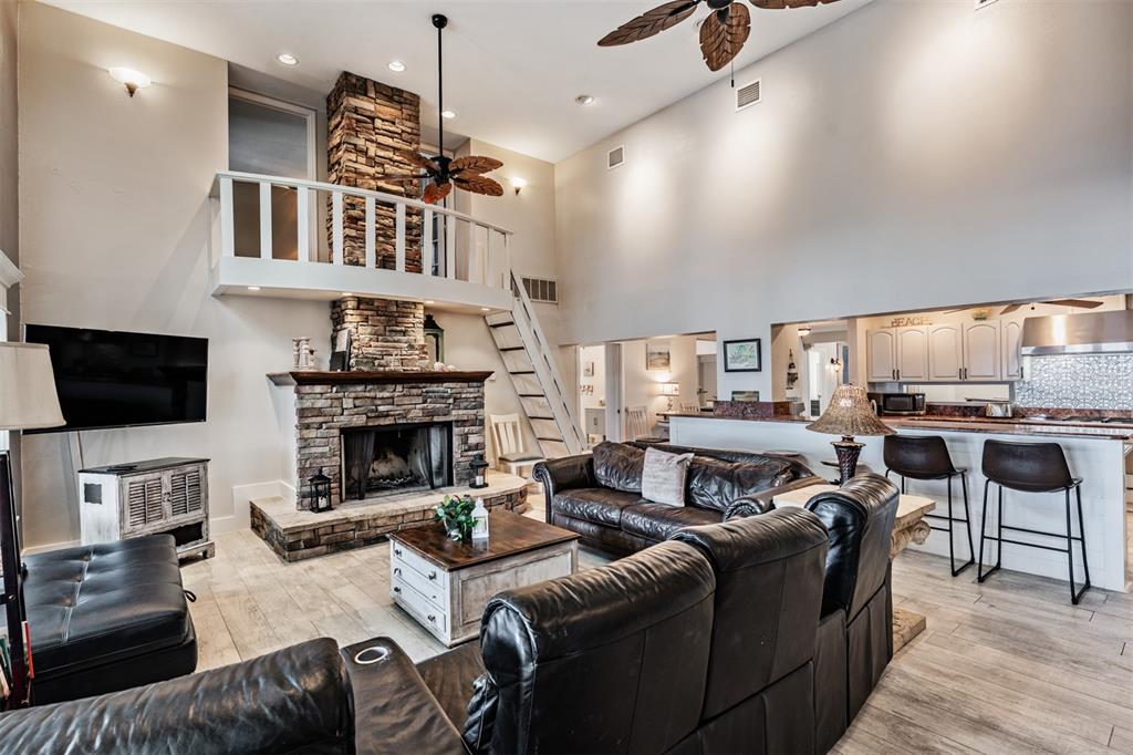 615 North Mayo Street Palm Harbor, FL 34683 - Photo 18 of 73