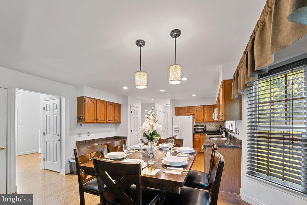 12322 Timber Grove Road Owings Mills, MD 21117 - Photo 4 of 20