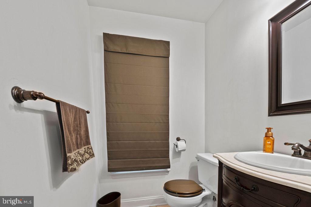 12322 Timber Grove Road Owings Mills, MD 21117 - Photo 5 of 20