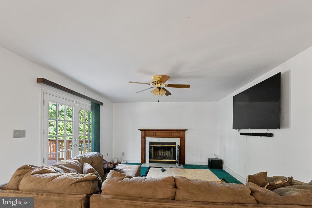 12322 Timber Grove Road Owings Mills, MD 21117 - Photo 6 of 20