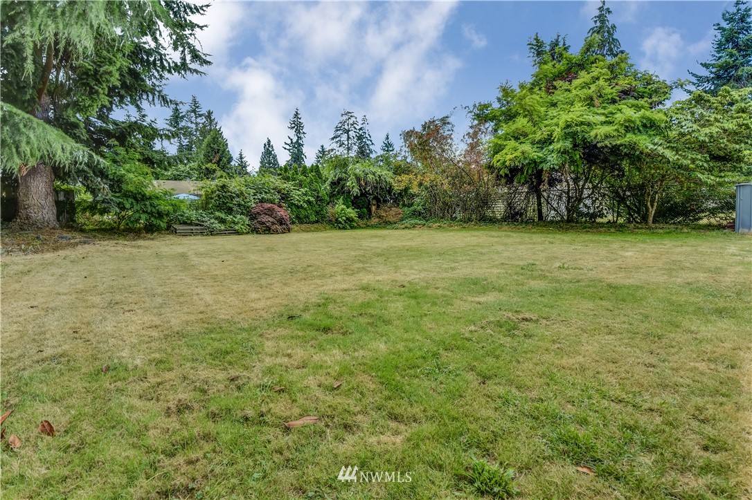 215 Southwest 304th Street Federal Way, WA 98023 - Photo 21 of 22 Gallery Image 21