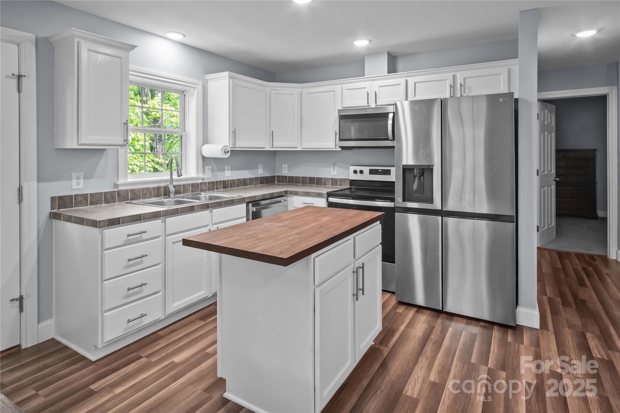 419 Hidden Hill Road Tryon, NC 28782 - Photo 13 of 46