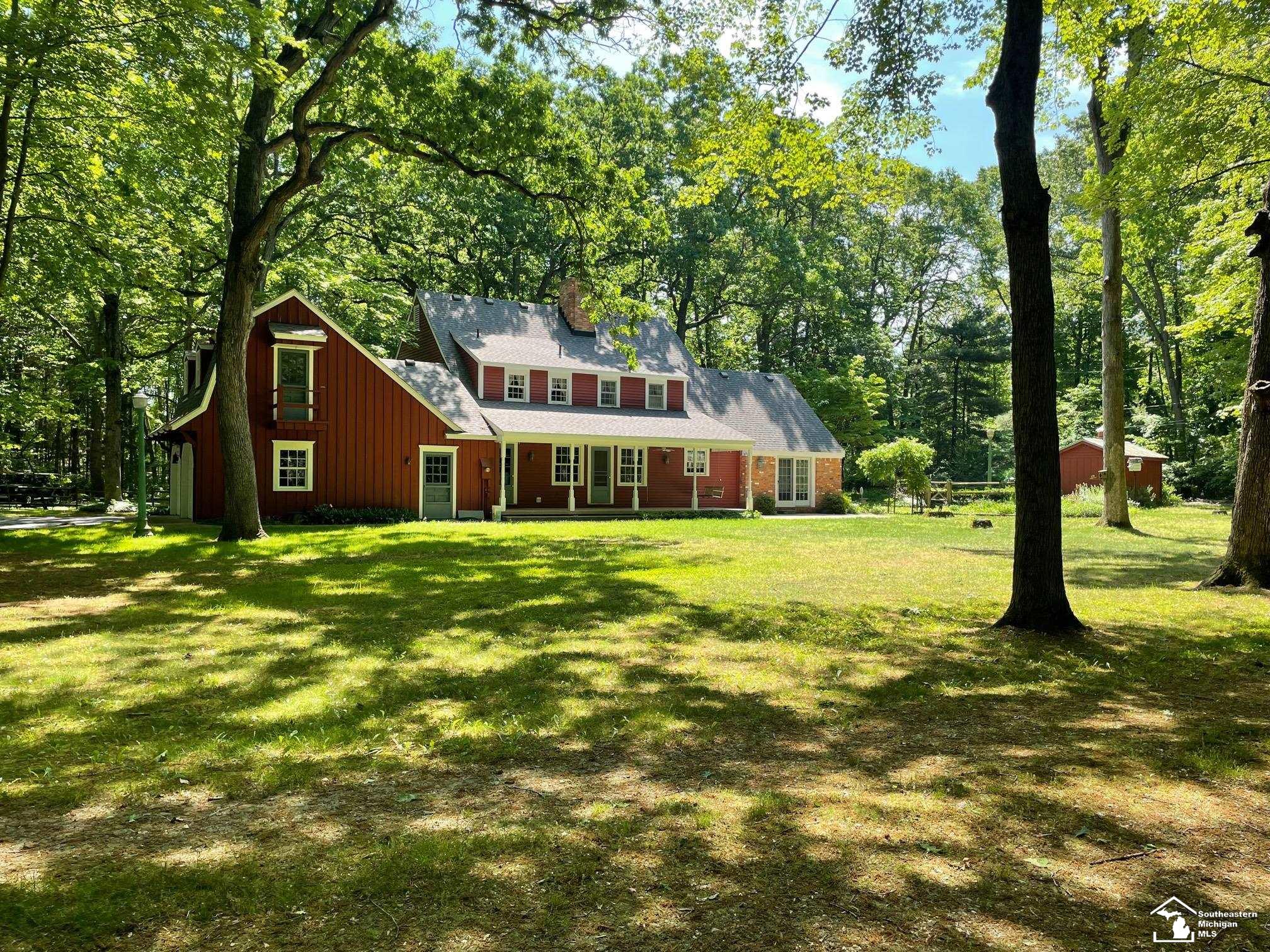 8855 Secor Road Lambertville, MI 48144 - Photo 7 of 65