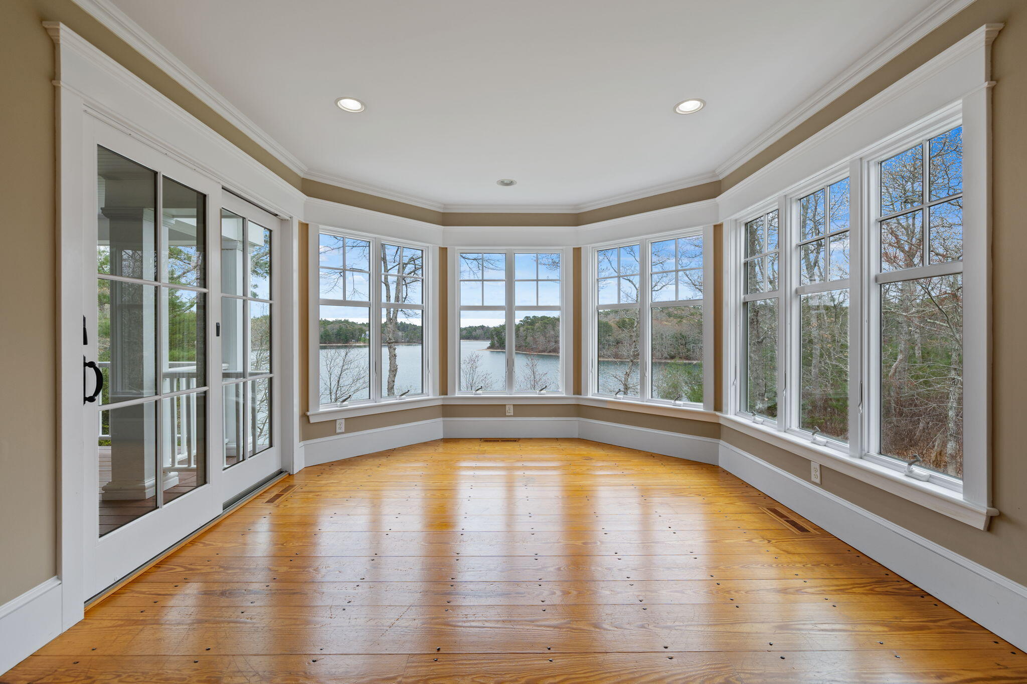114 Farmersville Road Sandwich, MA 02563 - Photo 9 of 49 7