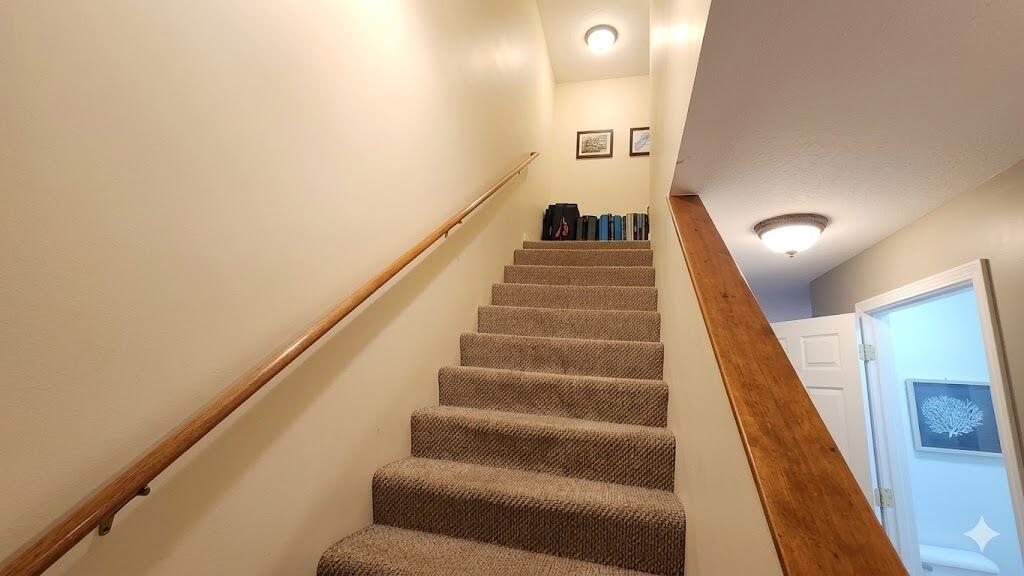 74 Smith Road Hermon, ME 04401 - Photo 7 of 20 second_fl_stairwell